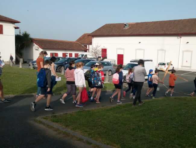 Chemin de croix avec les enfants  : 
