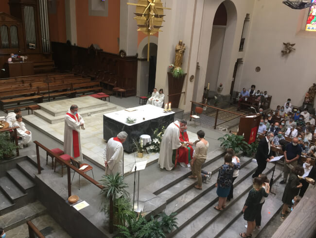 La confirmation dans la paroisse  : Confirmation