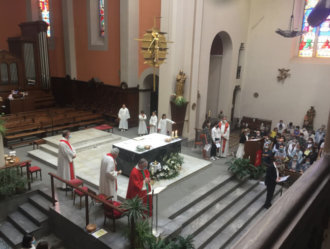 La confirmation dans la paroisse  : Confirmation
