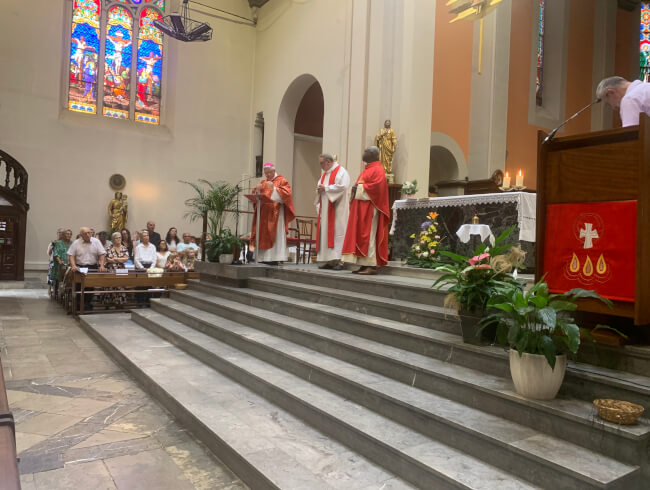 Une belle fête de la Confirmation dans notre paroisse : 