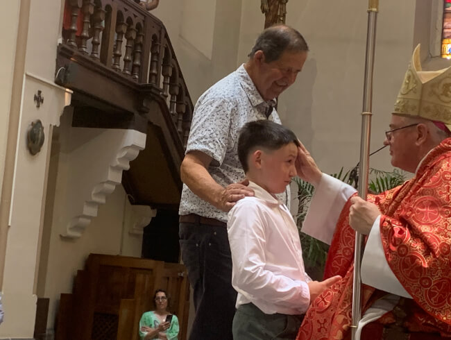 Une belle fête de la Confirmation dans notre paroisse : 