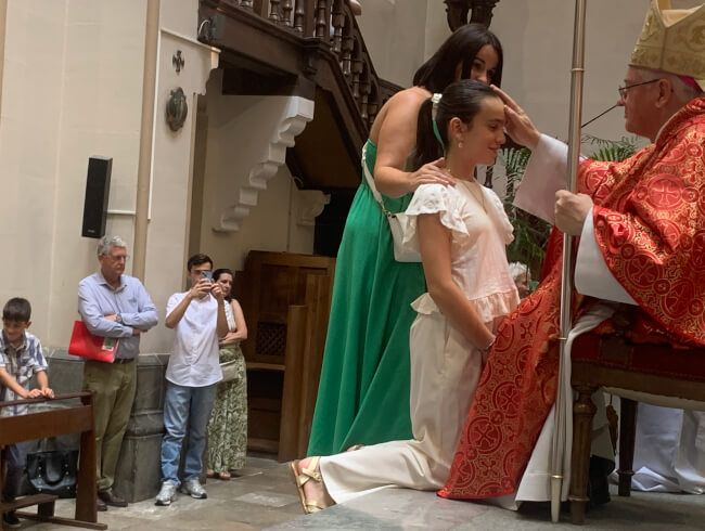 Une belle fête de la Confirmation dans notre paroisse : 
