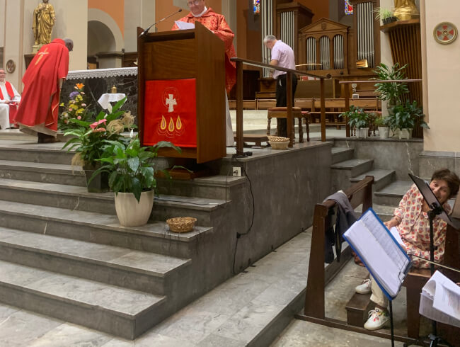 Une belle fête de la Confirmation dans notre paroisse : 