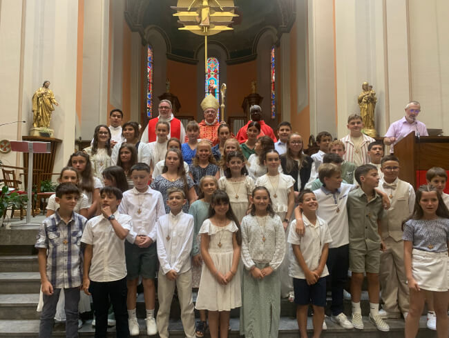 Une belle fête de la Confirmation dans notre paroisse : 