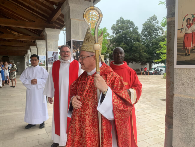 Une belle fête de la Confirmation dans notre paroisse : 