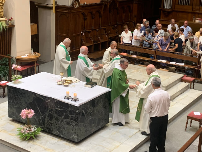 Messe de départ de notre cher curé Dominique  : 