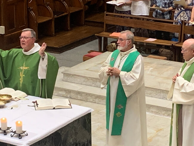 Messe de départ de notre cher curé Dominique  : 