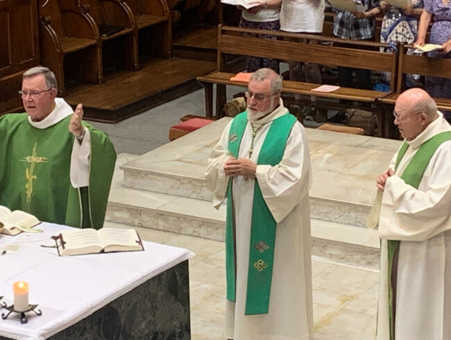 Messe de départ de notre cher curé Dominique  : 