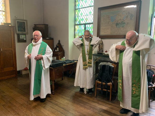 Messe de départ de notre cher curé Dominique  : 
