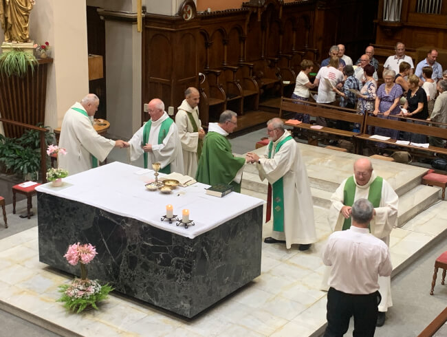 Messe de départ de notre cher curé Dominique  : 