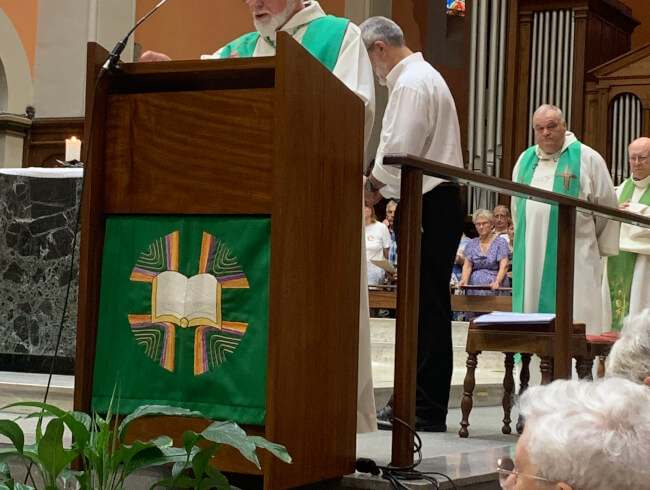Messe de départ de notre cher curé Dominique  : 