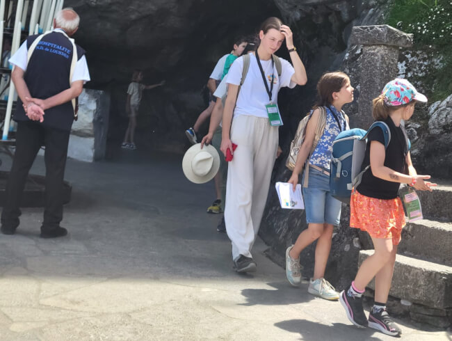 Sortie à Lourdes pour les enfants d'Hasparren et de Briscous  : 
