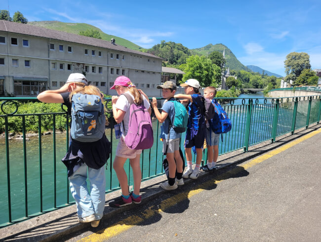 Sortie à Lourdes pour les enfants d'Hasparren et de Briscous  : 