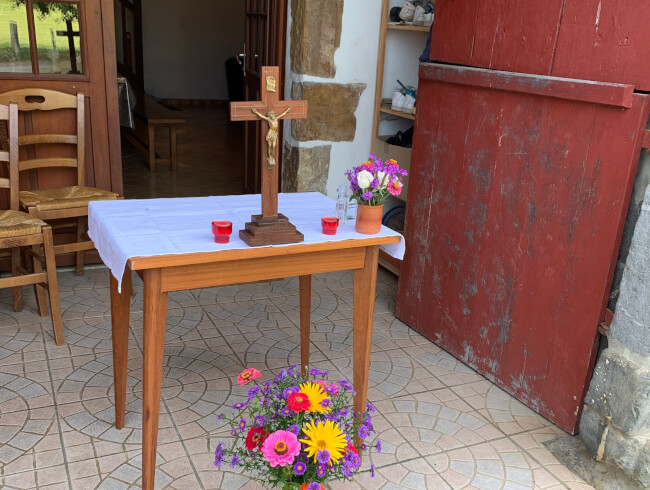Messe anniversaire BX Francois Dardan à la maison Sarhia : 
