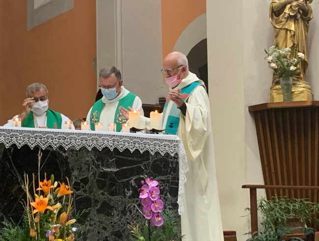 Messe d'au revoir au Pere Blaise Martin  : 