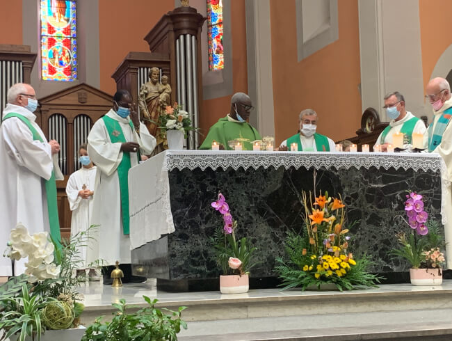 Messe d'au revoir au Pere Blaise Martin  : 