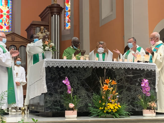 Messe d'au revoir au Pere Blaise Martin  : 