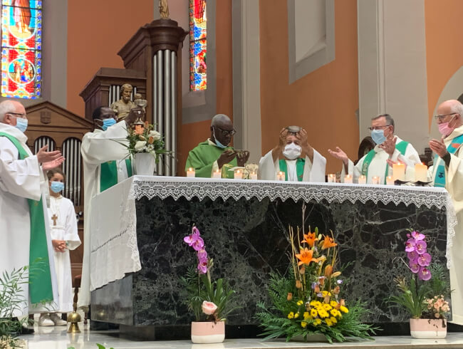 Messe d'au revoir au Pere Blaise Martin  : 