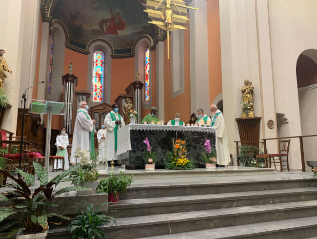Messe d'au revoir au Pere Blaise Martin  : 