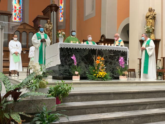 Messe d'au revoir au Pere Blaise Martin  : 