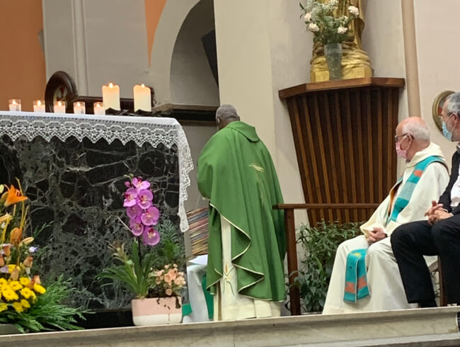 Messe d'au revoir au Pere Blaise Martin  : 