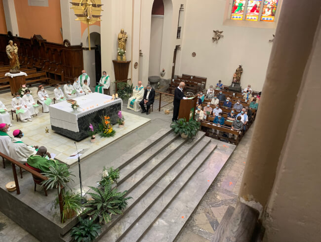 Messe d'au revoir au Pere Blaise Martin  : 