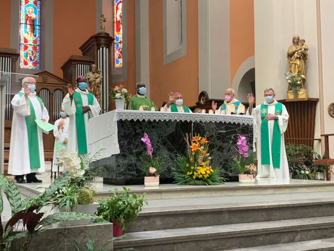 Messe d'au revoir au Pere Blaise Martin  : 