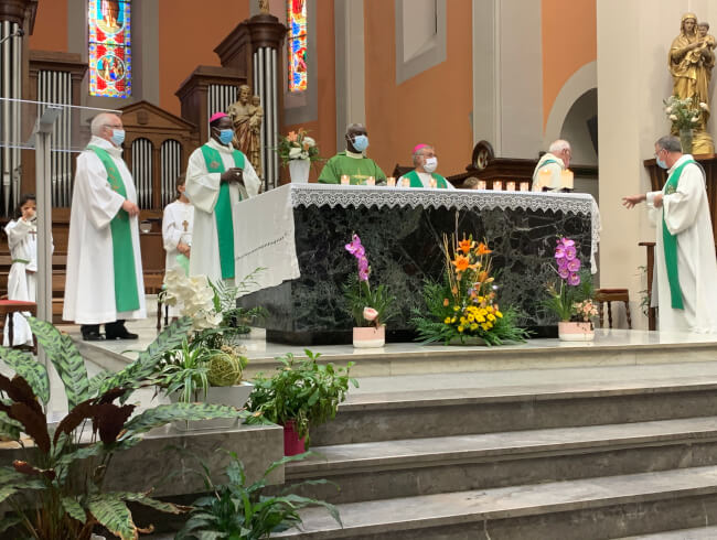Messe d'au revoir au Pere Blaise Martin  : 