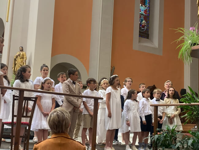 Premiere communion Hasparren 2025 : 