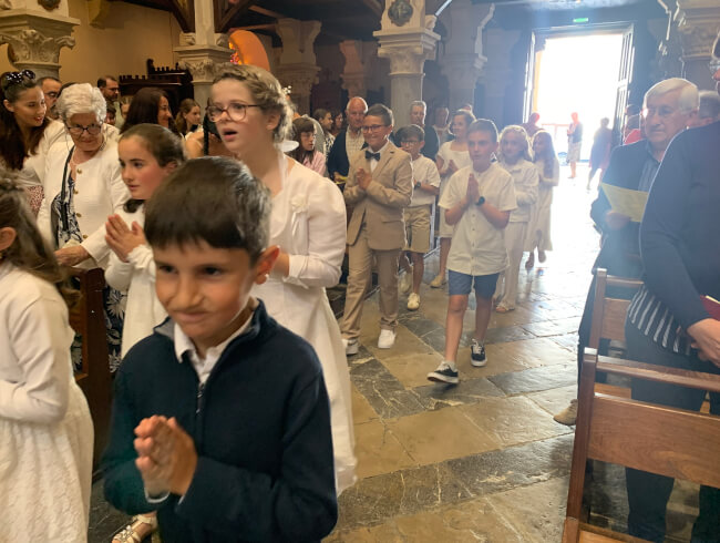 Premiere communion Hasparren 2025 : 