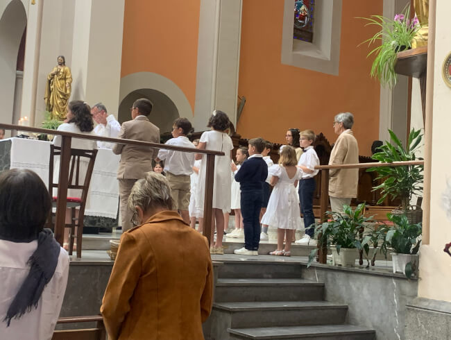 Premiere communion Hasparren 2025 : 