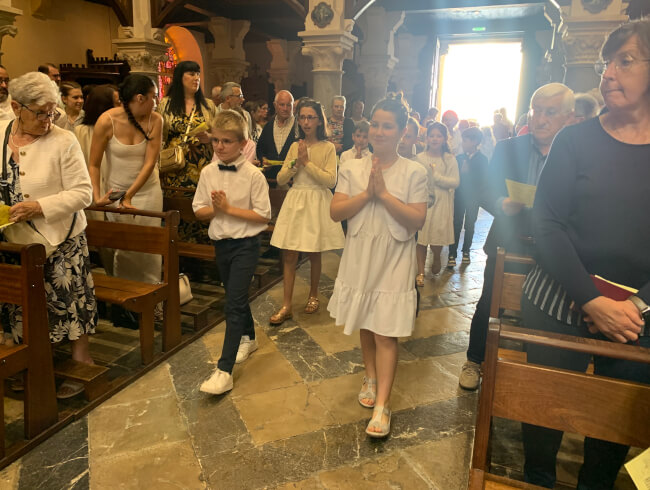 Premiere communion Hasparren 2025 : 