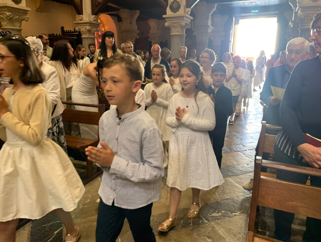 Premiere communion Hasparren 2025 : 