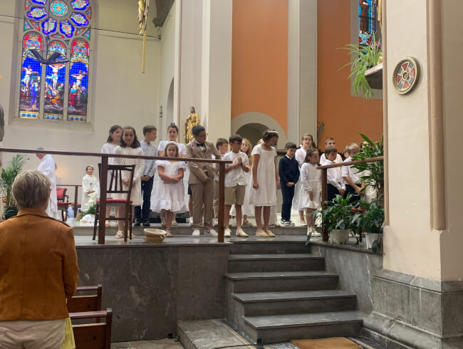 Premiere communion Hasparren 2025 : 