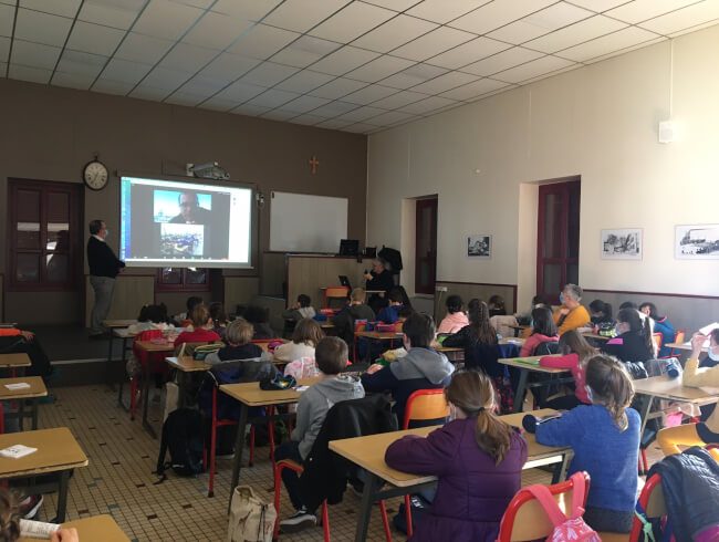 Rassemblement enfants catéchisés en basque  : 
