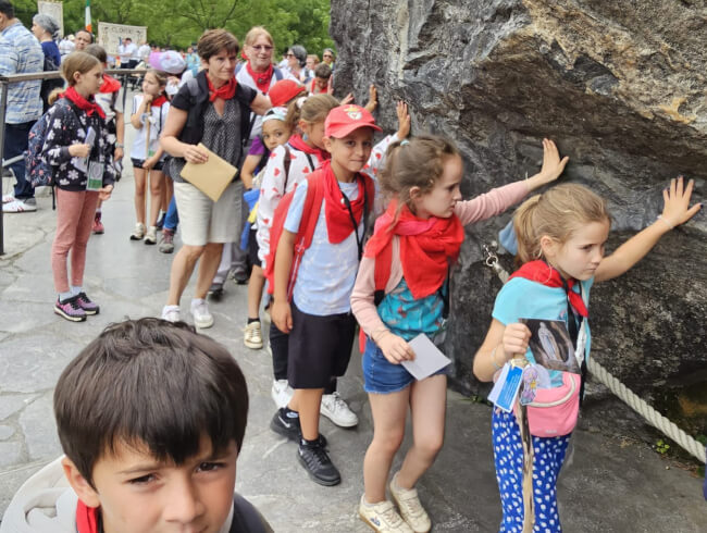 sortie de fin d'année du catéchisme du relais Ayherre, Isturits, St Esteben et St Martin d'Arbéroue  : 